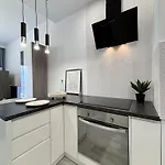Wilanow - Two-room Apartment Warschau