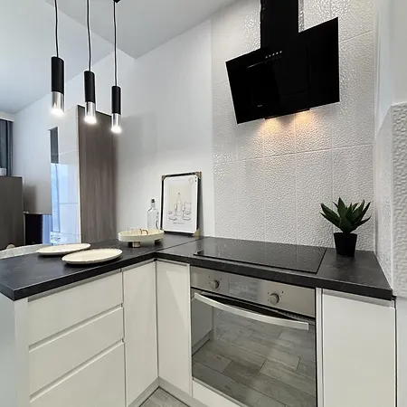 Wilanow - Two-room Apartment Warschau